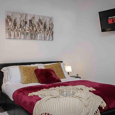 40% Off - Business - Couples - Contractors Apartment Blackpool Bagian luar foto