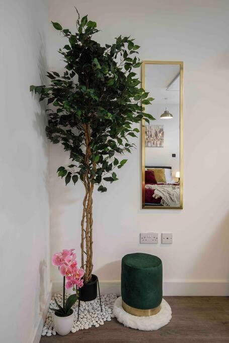 40% Off - Business - Couples - Contractors Apartment Blackpool Bagian luar foto