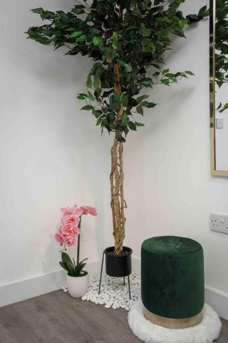 40% Off - Business - Couples - Contractors Apartment Blackpool Bagian luar foto
